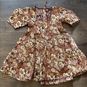 En Saison Floral Dress in Brown and Cream